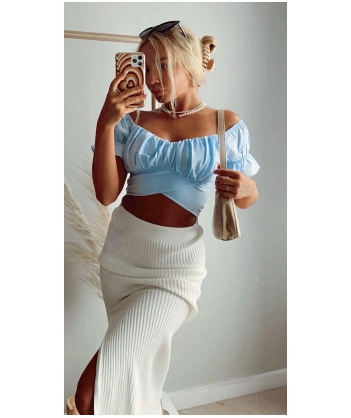 blue crop with bow