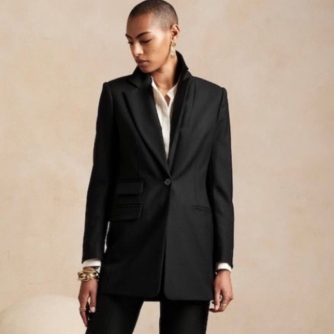 NWOT! Banana Republic Black Lido Sculpted Wool Blazer - Size 14