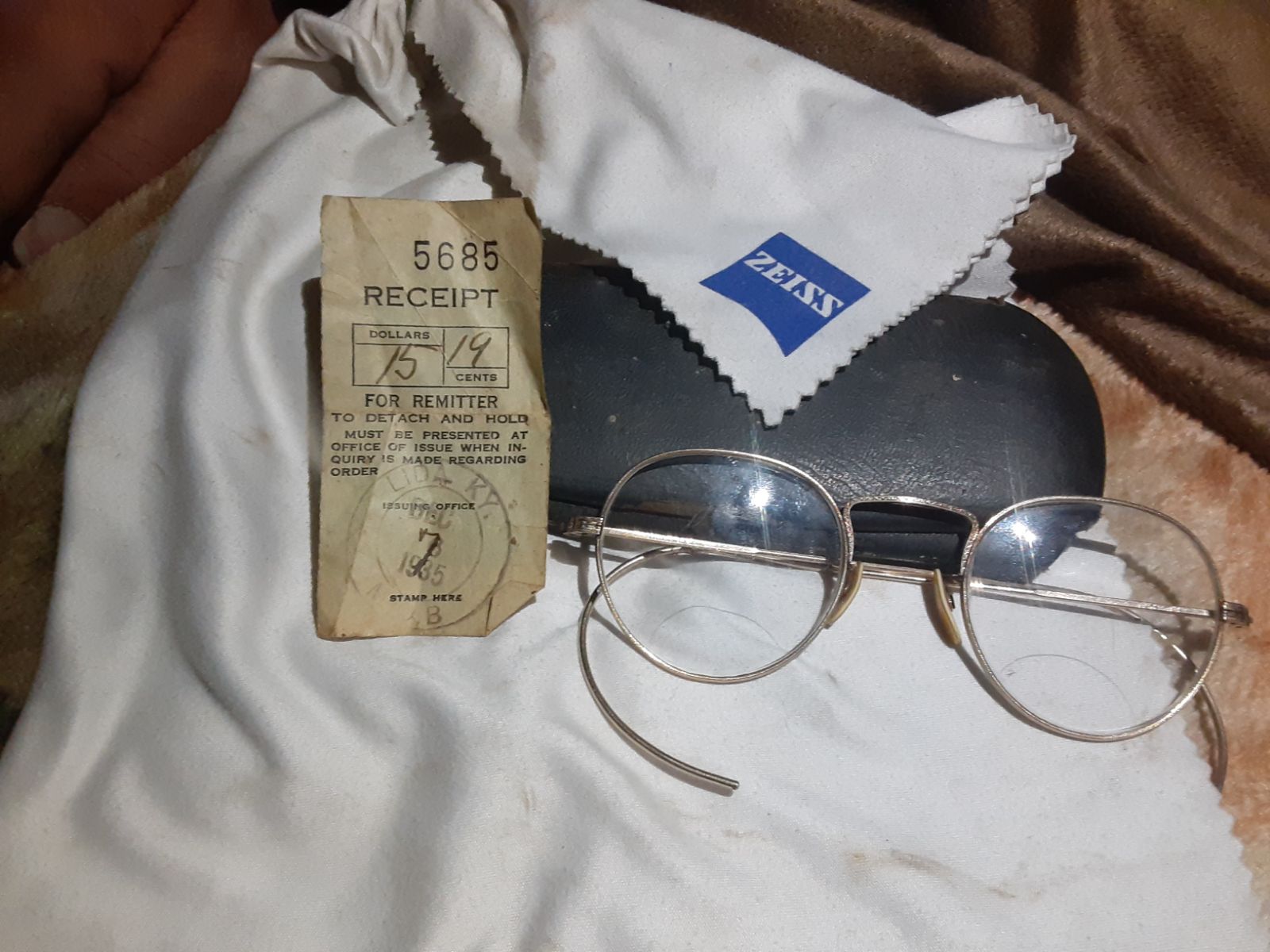 1935 12k gold antique glasses with case,