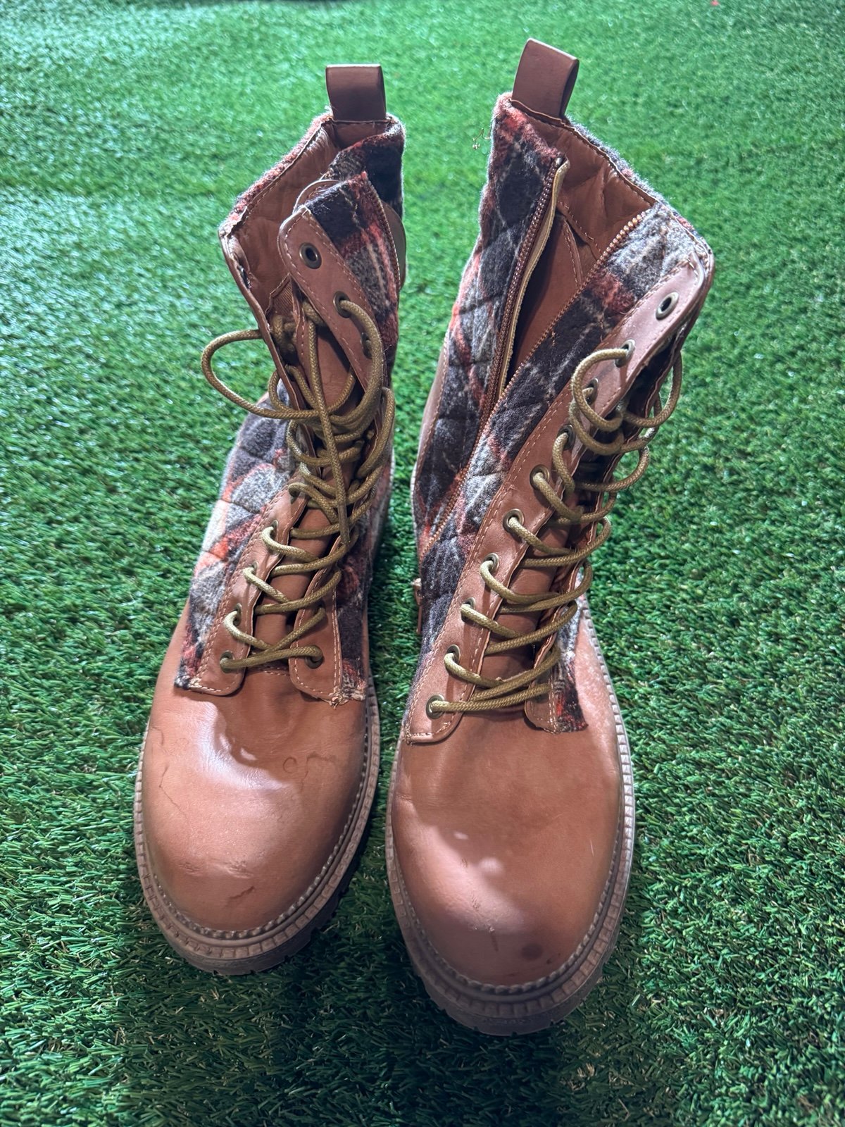 Women’s boots