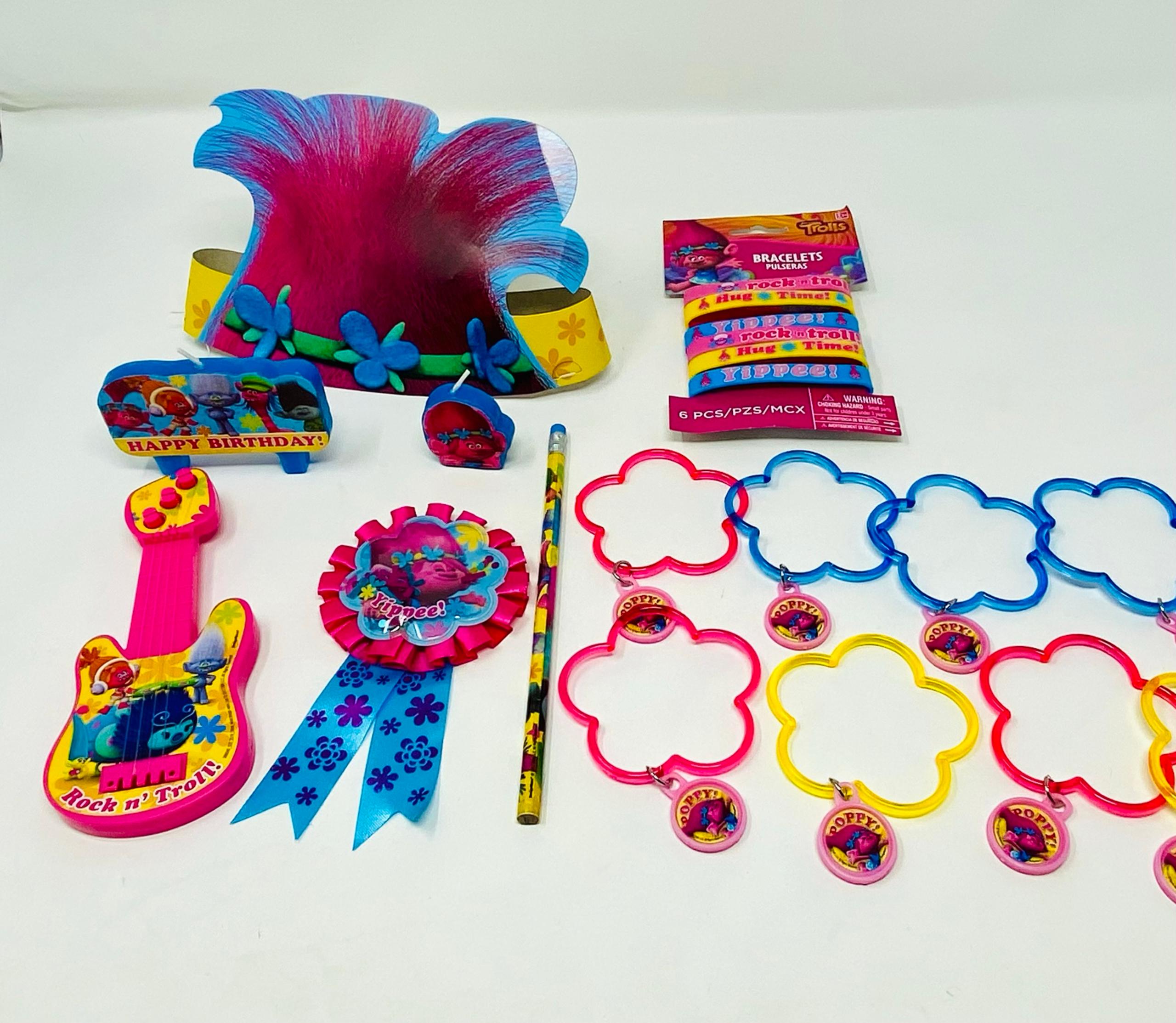 Colorful Trolls Party Favor Set