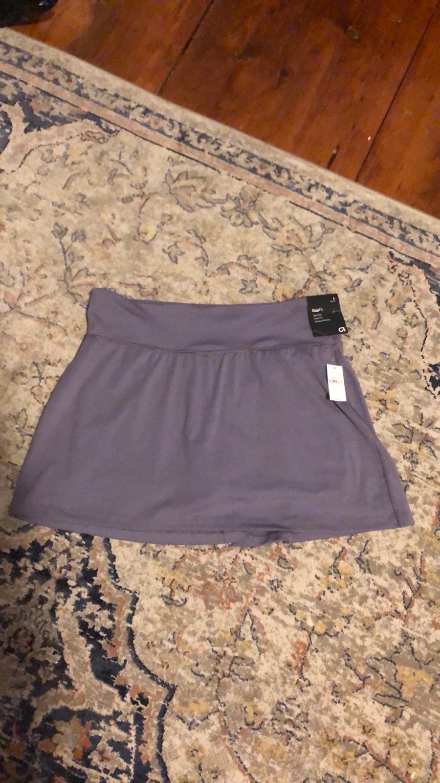 Gap tennis skort L- NWT!!