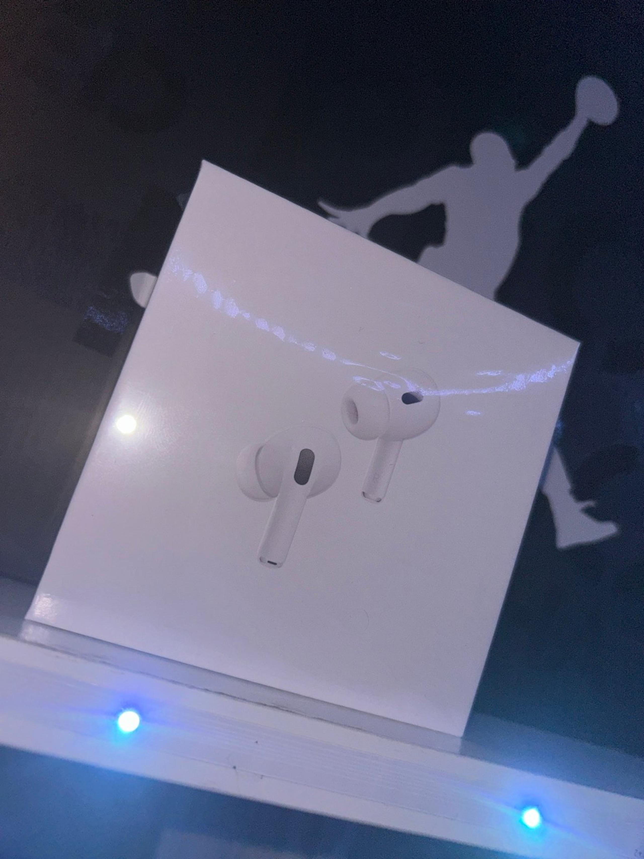 Apple AirPods
