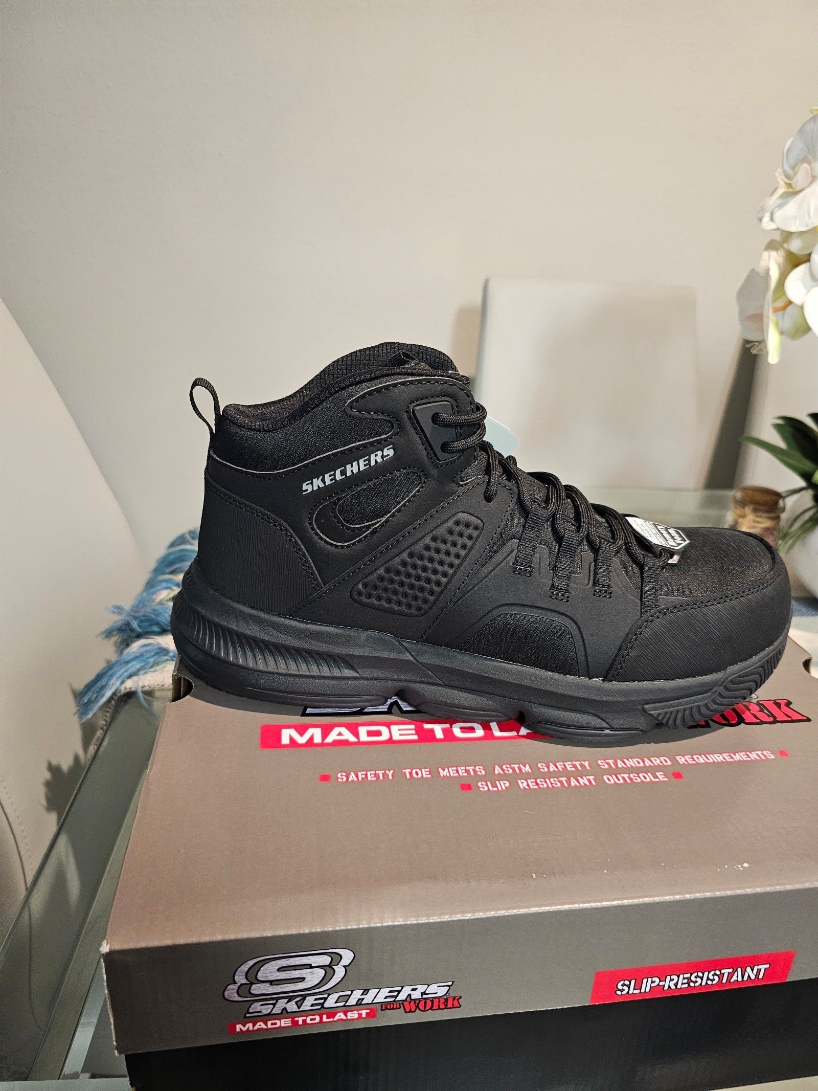 SKECHERS Work Arjon Comp Toe