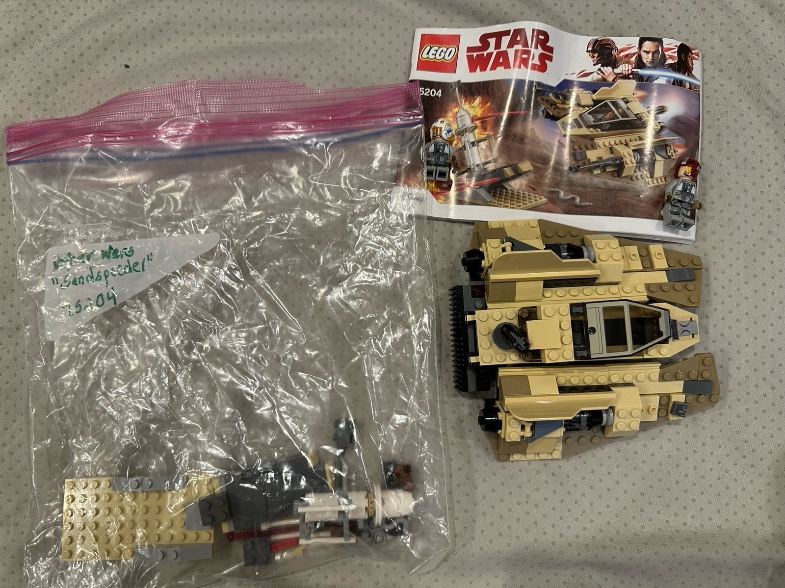 Star Wars Sandspeeder with Mini Figs