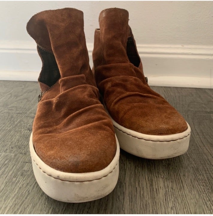 Born high tops