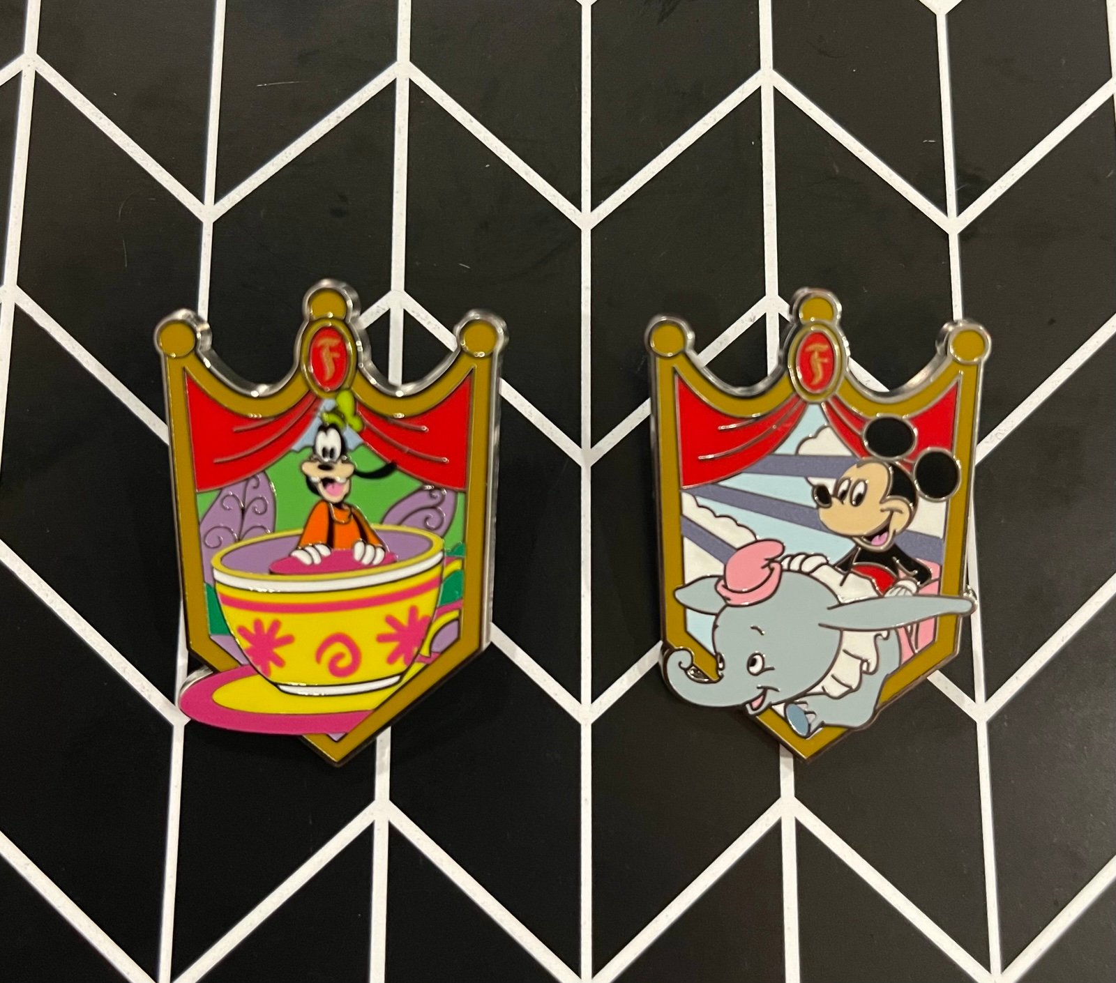 Disney 2024 Fantasyland Crest 2 Pin Bundle - Goofy Mad Tea Party & Mickey Dumbo