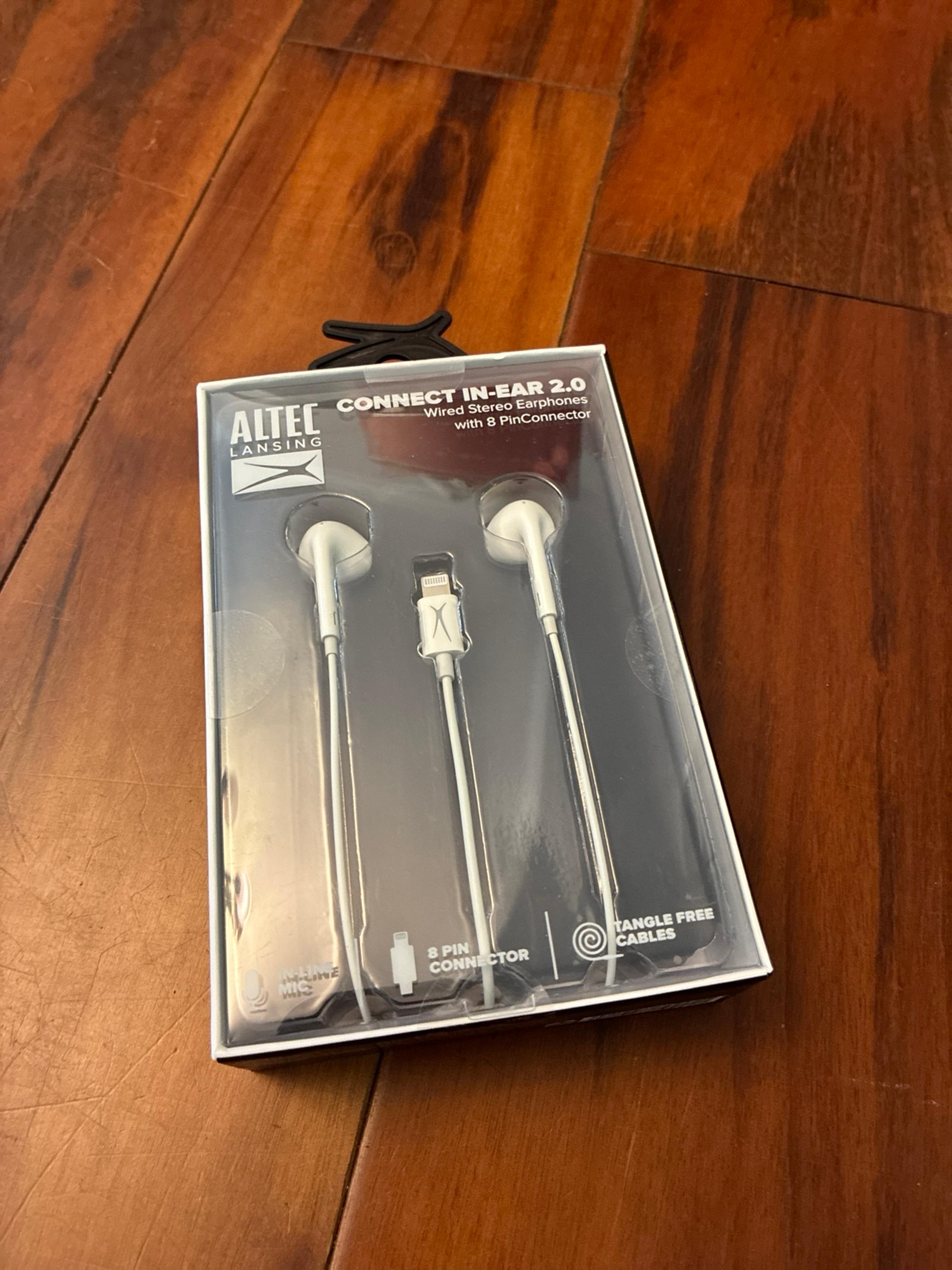 Altec Lansing earphones NWT