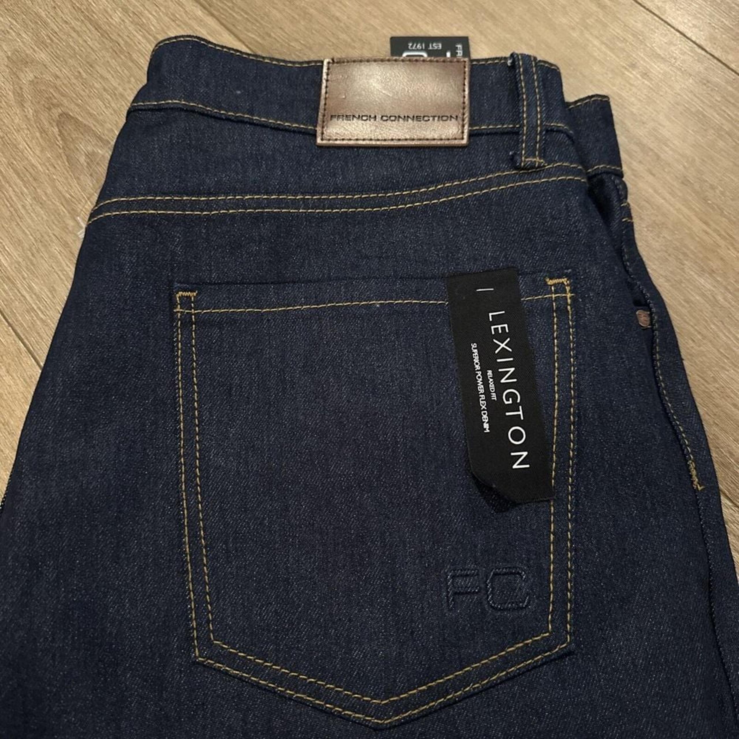 French Connection Men's Relaxed Fit Dark Wash Denim Blue Jeans 36x30 Lexington
