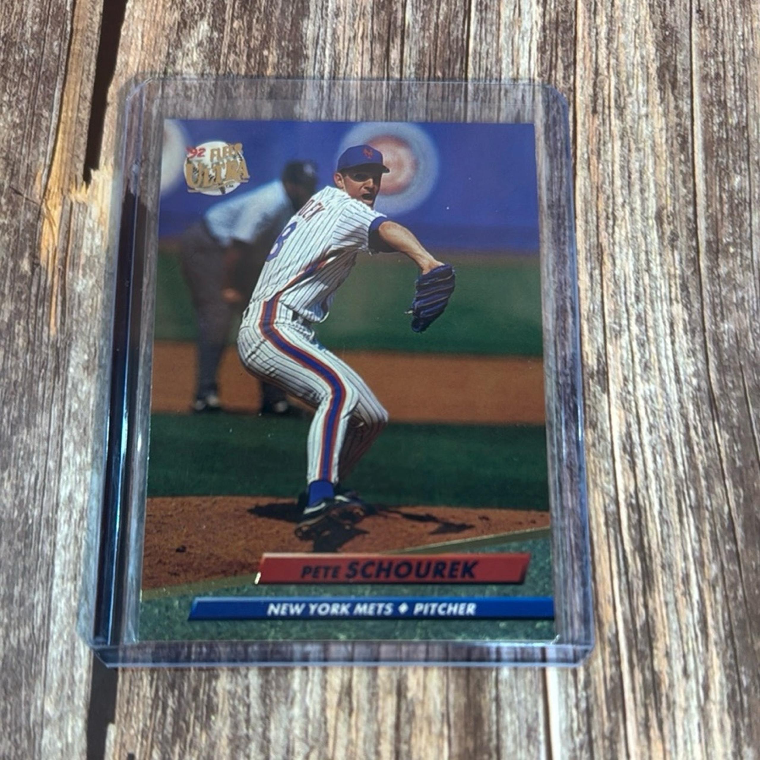 Fleer Ultra '92 Pete Schourek #539 Baseball Trading Card Item #ME4882