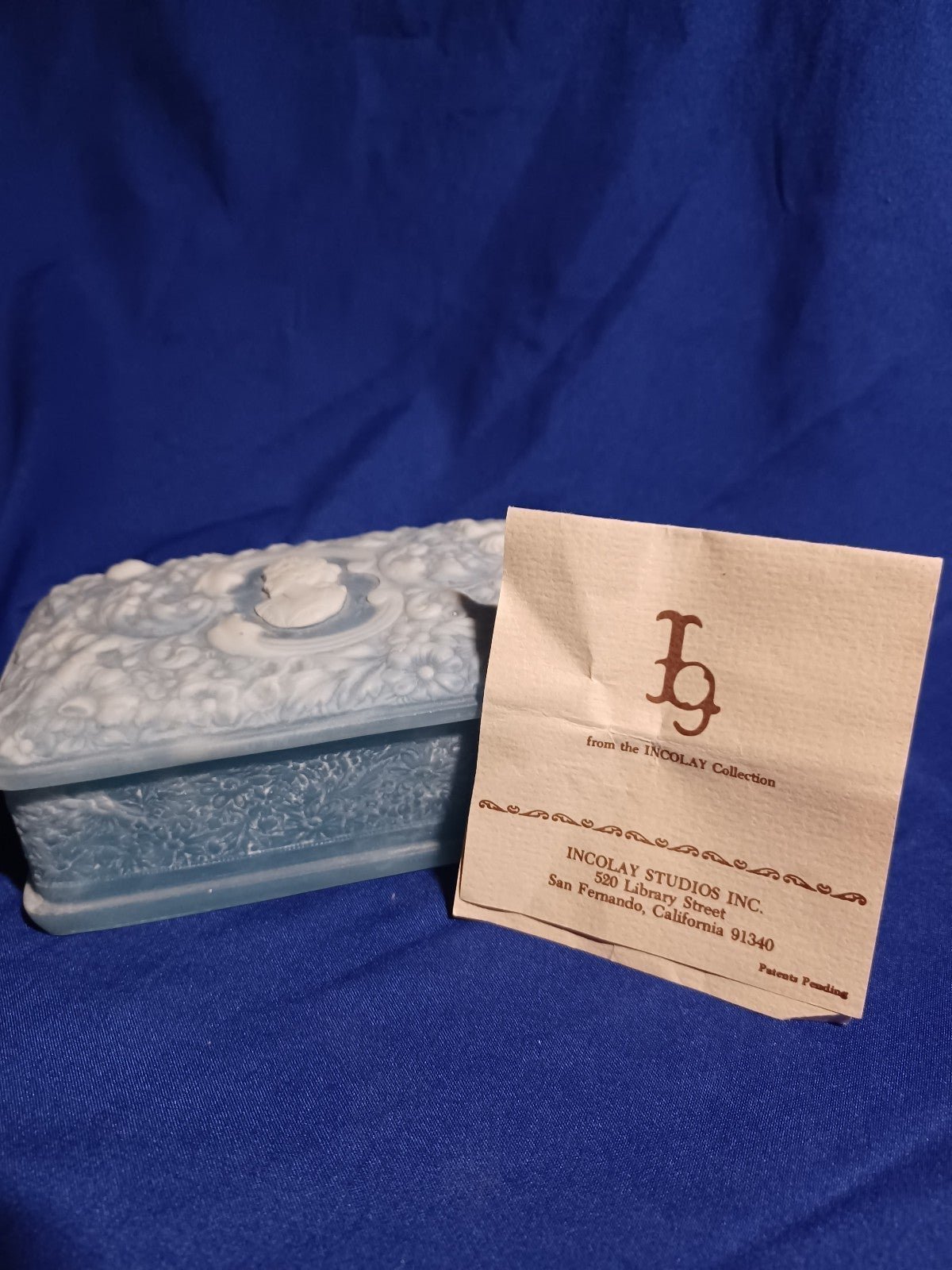 INCOLAY Studios INC. Trinket Box w/Hinged Lid