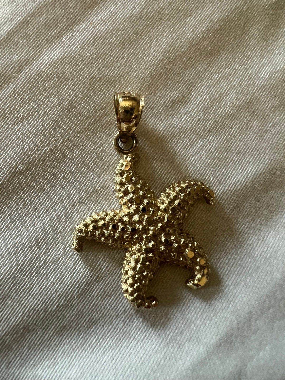 Starfish charm