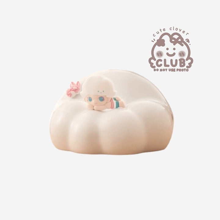 Dimoo World Live Within Dreams Lamp by POP MART