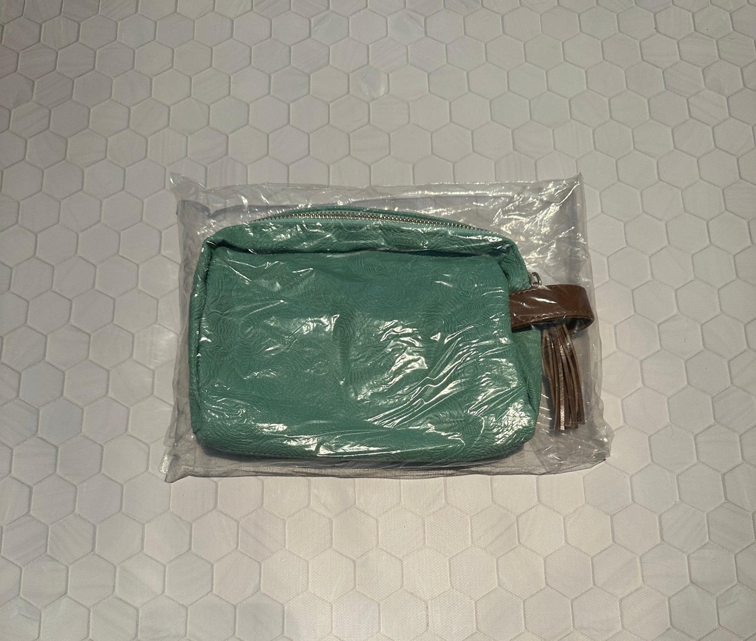 dōTERRA Pouch