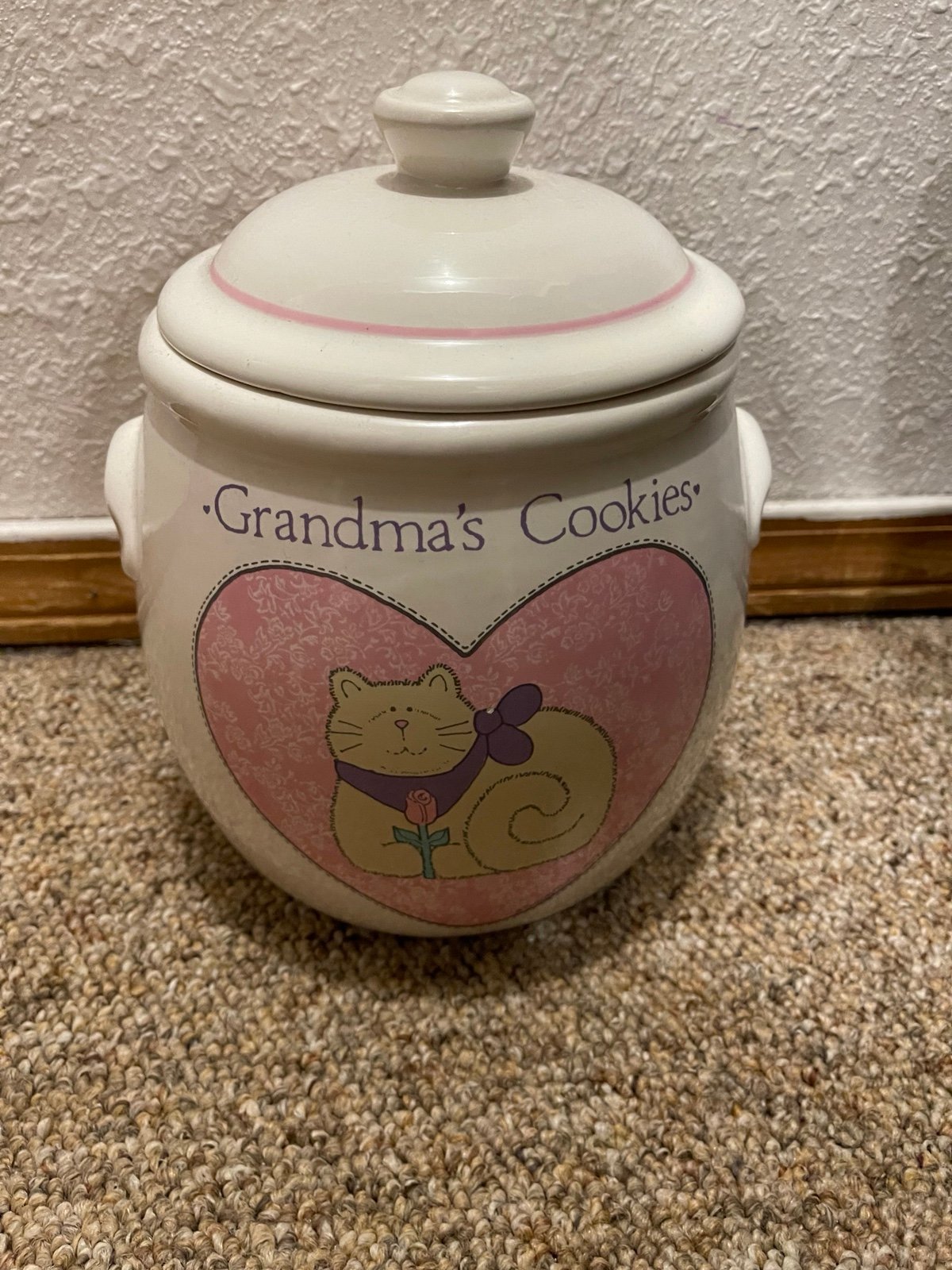 Vintage Grandma's Cat Cookie Treat Jar (989)