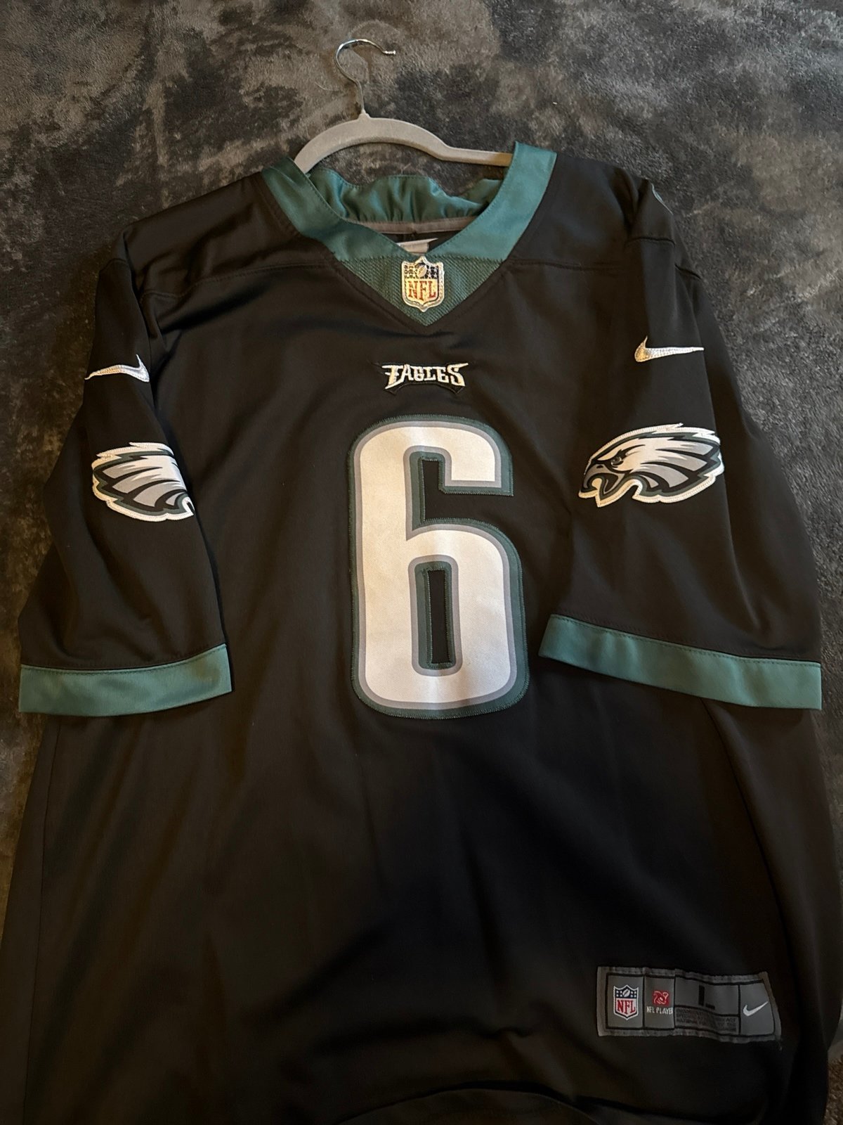 Eagles Smith jersey