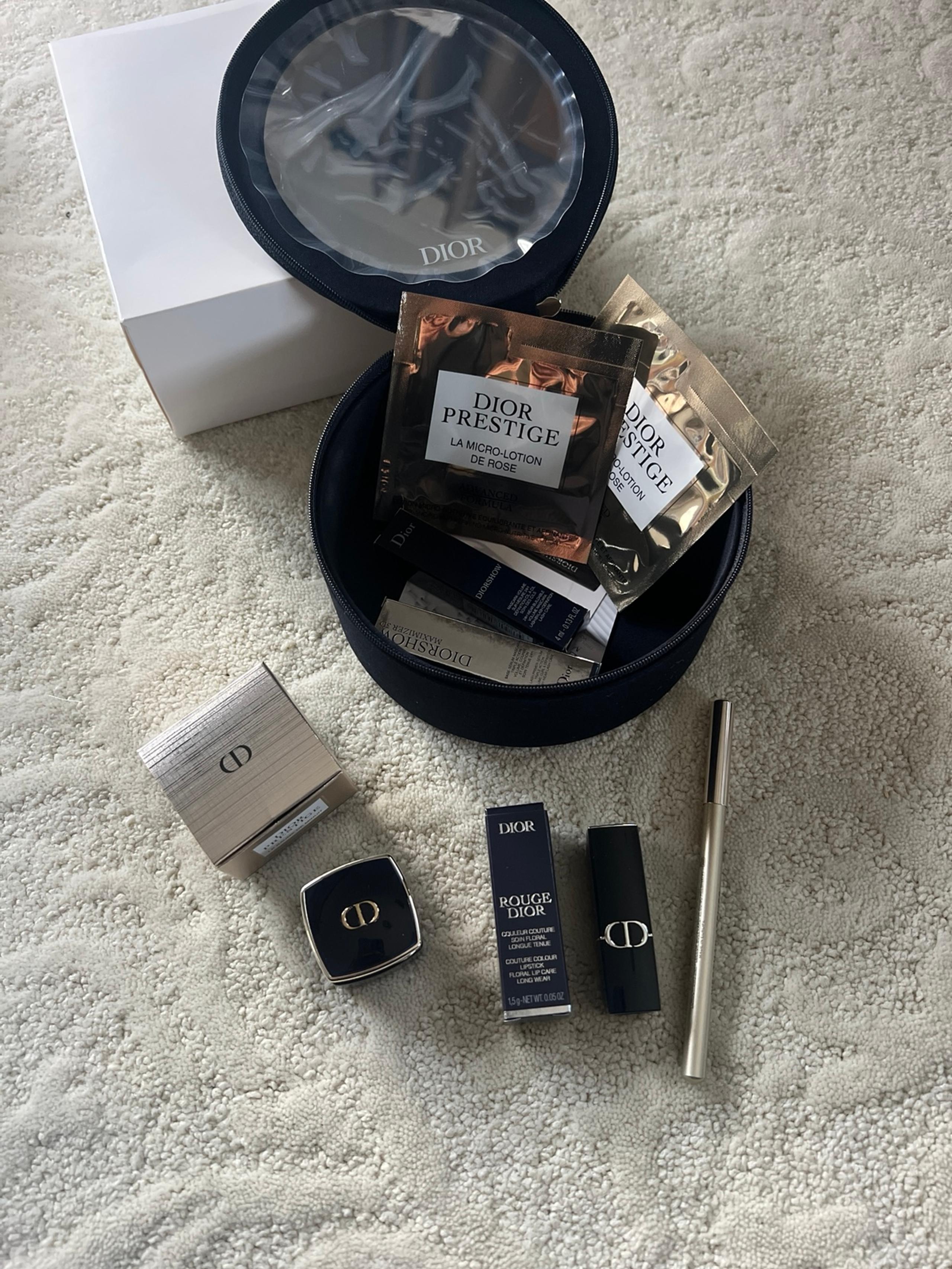 Dior gift set with mini makeup samples