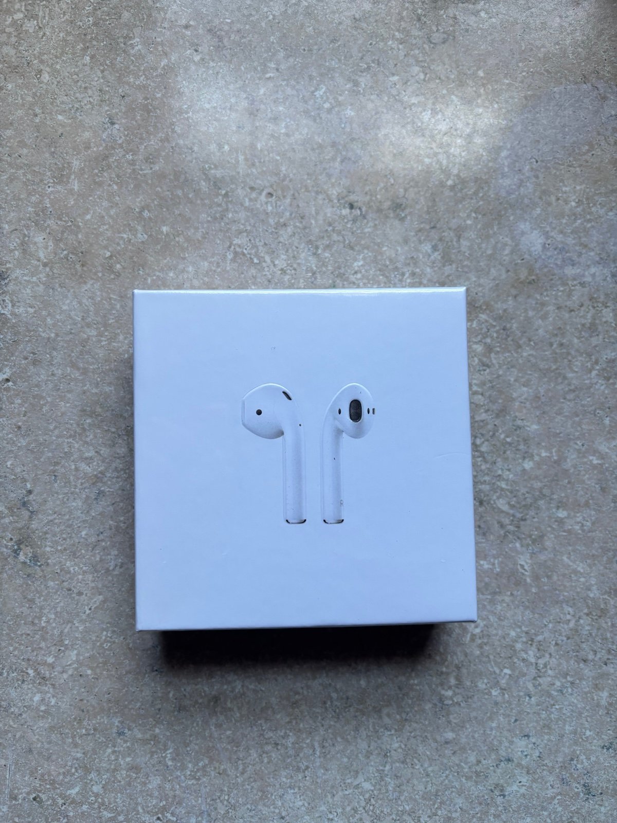 AirPods 2nd Generation ‘new’