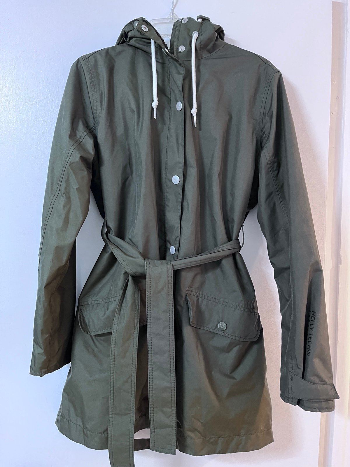 Helly Hansen green hooded jacket size L