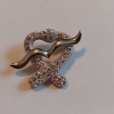 I Heart Mustache Brooch Lapel Pin Vintage Funky Unique Crystal Paved