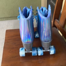 Skates