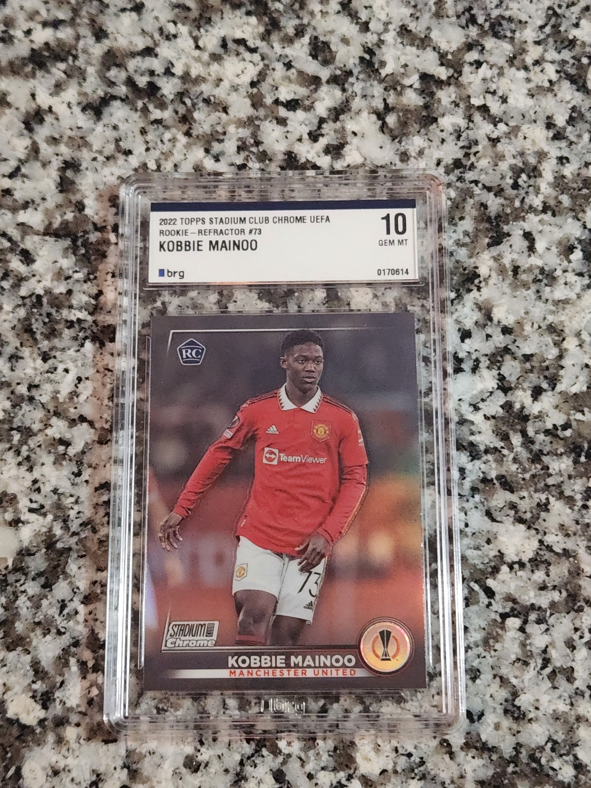 Topps Stadium Club Chrome UEFA Club Competitions Refractor #73 Kobbie Mainoo Rc
