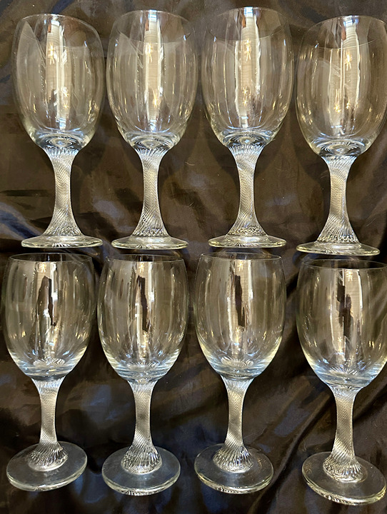 Martha Stewart Riverside Twisted Stem Wine Glasses (8) 7-3/8 x 2-3/4 D