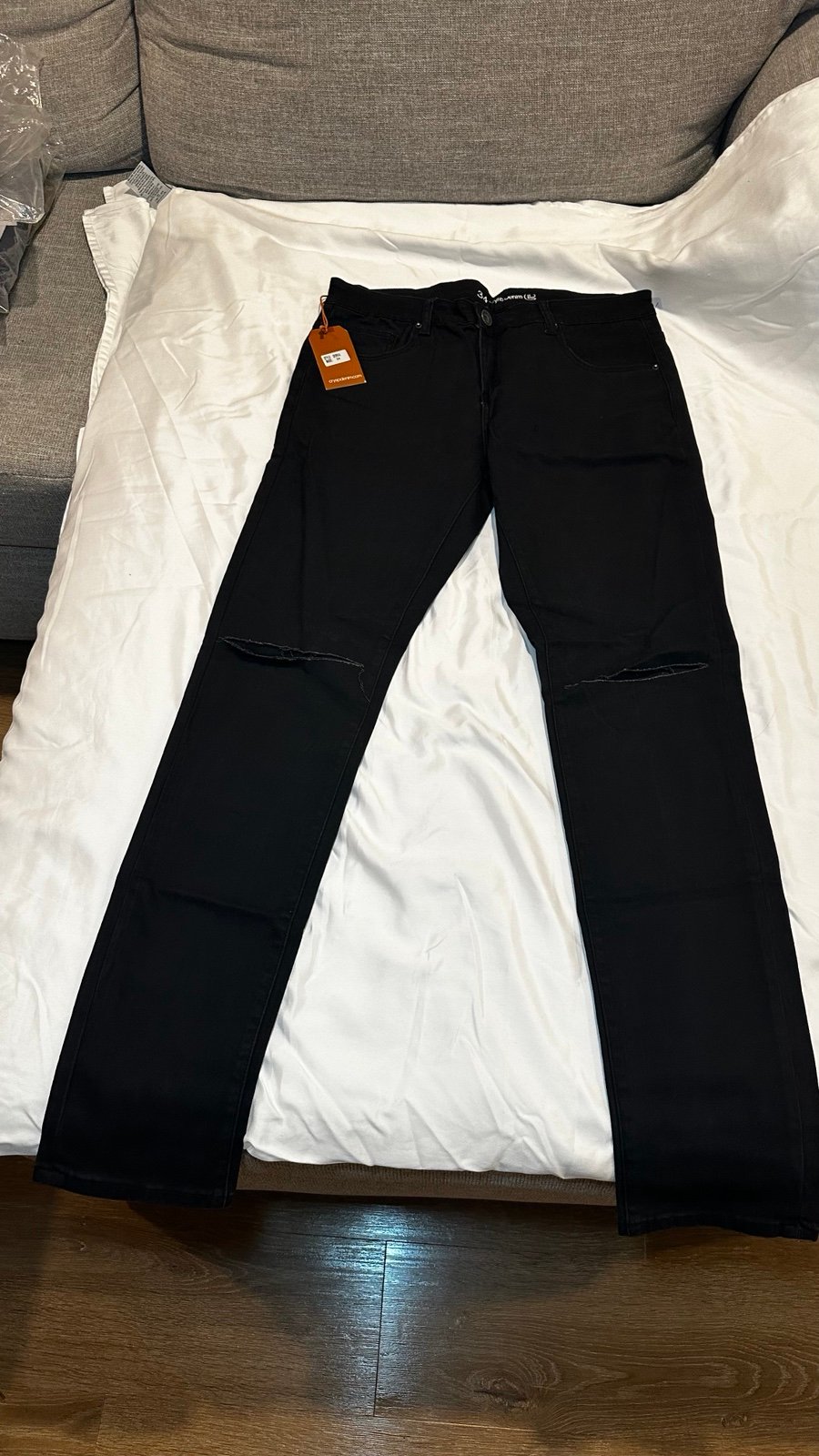 Crysp Black Denim Jeans