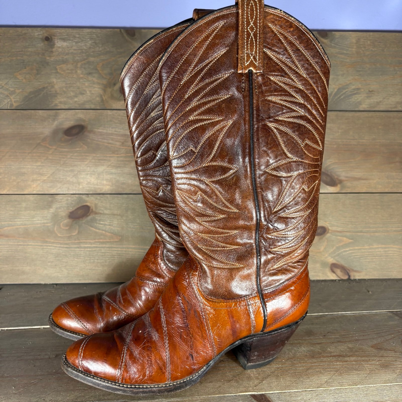 dan post womne size 8 C shoes brown eel skin western cowboy boots  Pre owned. No