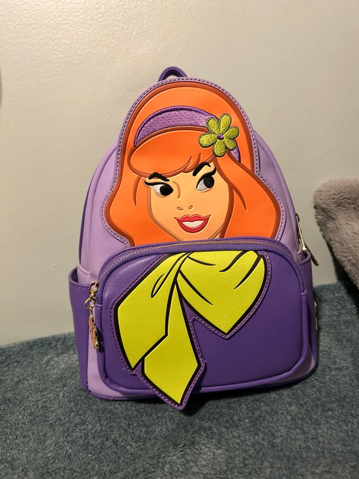 Loungefly Daphne