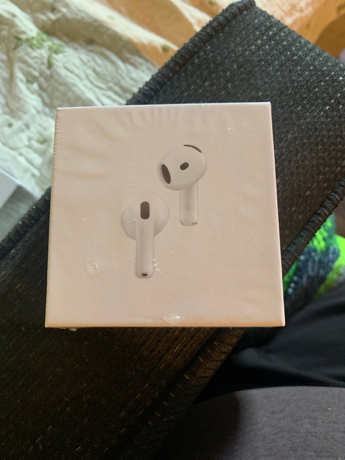 Airpod 4’s *Brand New* with Active Noise Cancellation Case