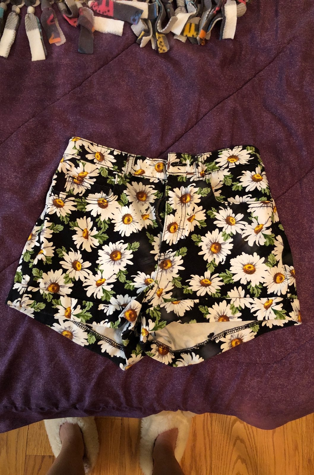 Floral denim stretchy shorts