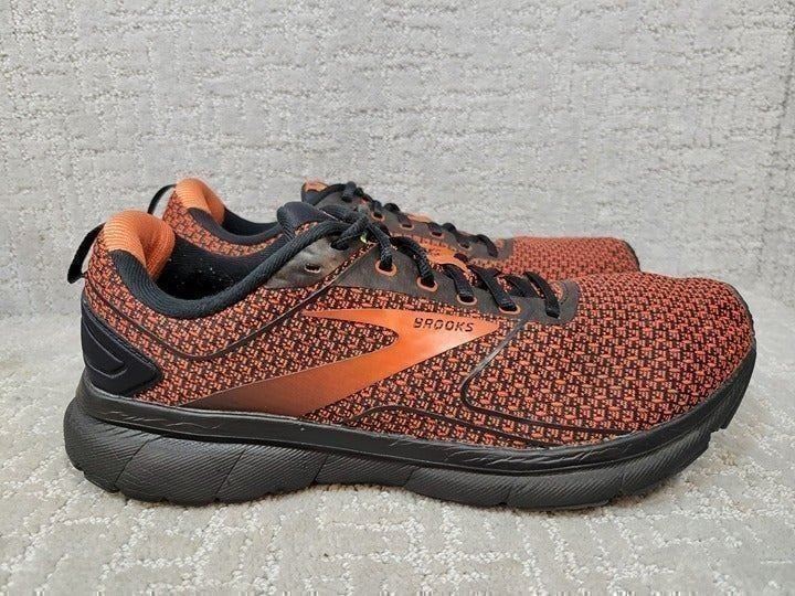 Brooks Transmit 3 1103741D038 Mens Size US 9 Orange Black Athletic Running Shoes