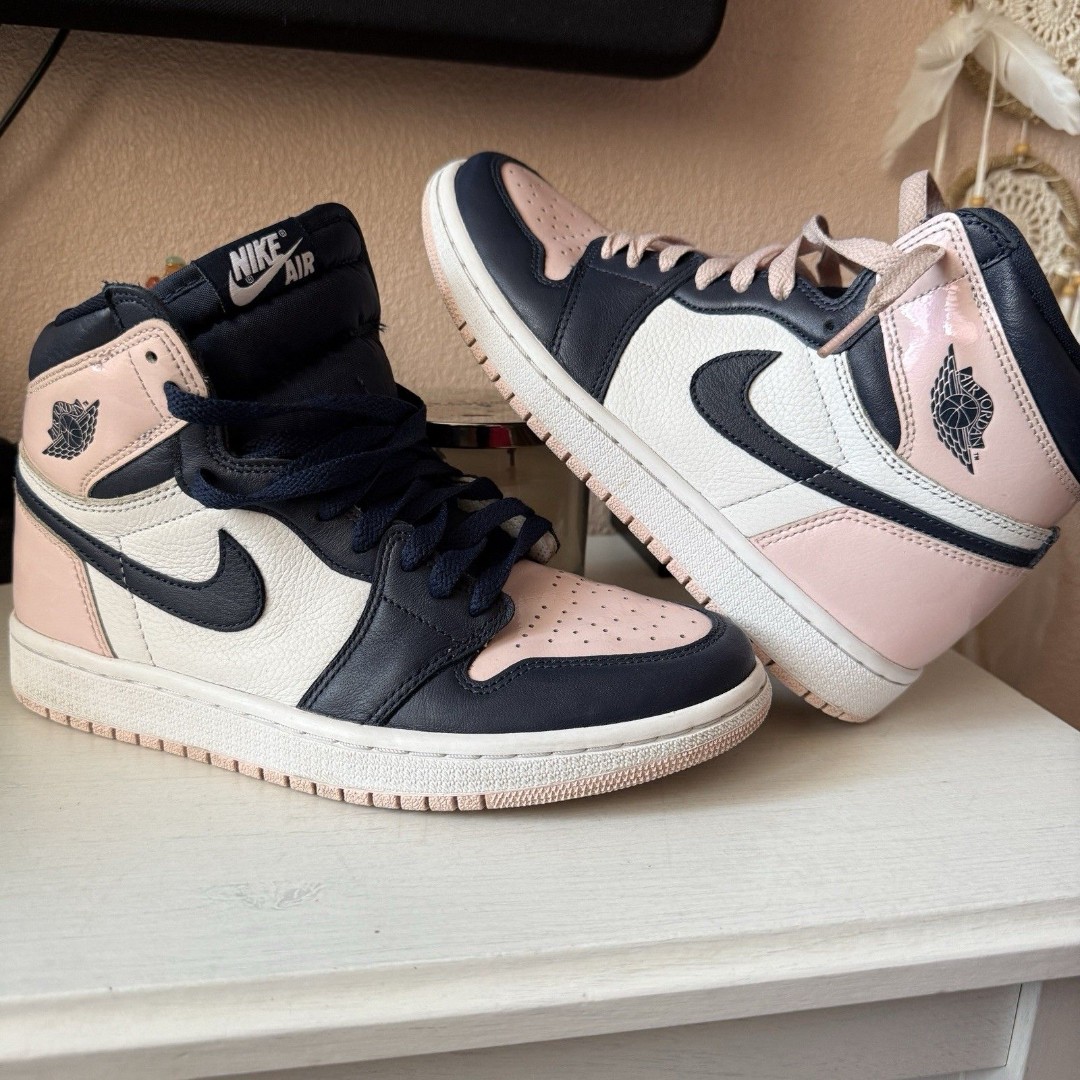 Women's Nike Air Jordan 1 High OG Atmosphere “Bubble Gum” Size 7.5