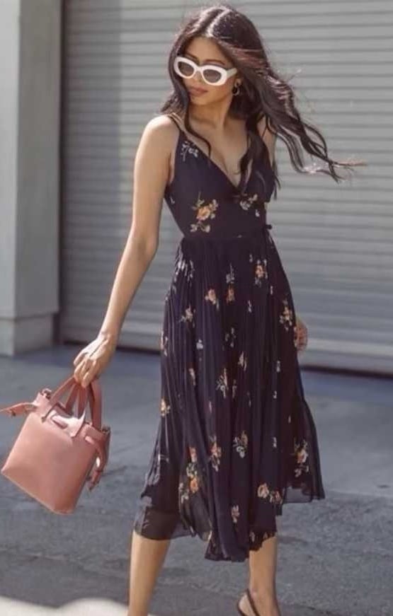Aritzia Wilfred Wraparound Midi Dress with Tie Waist XS