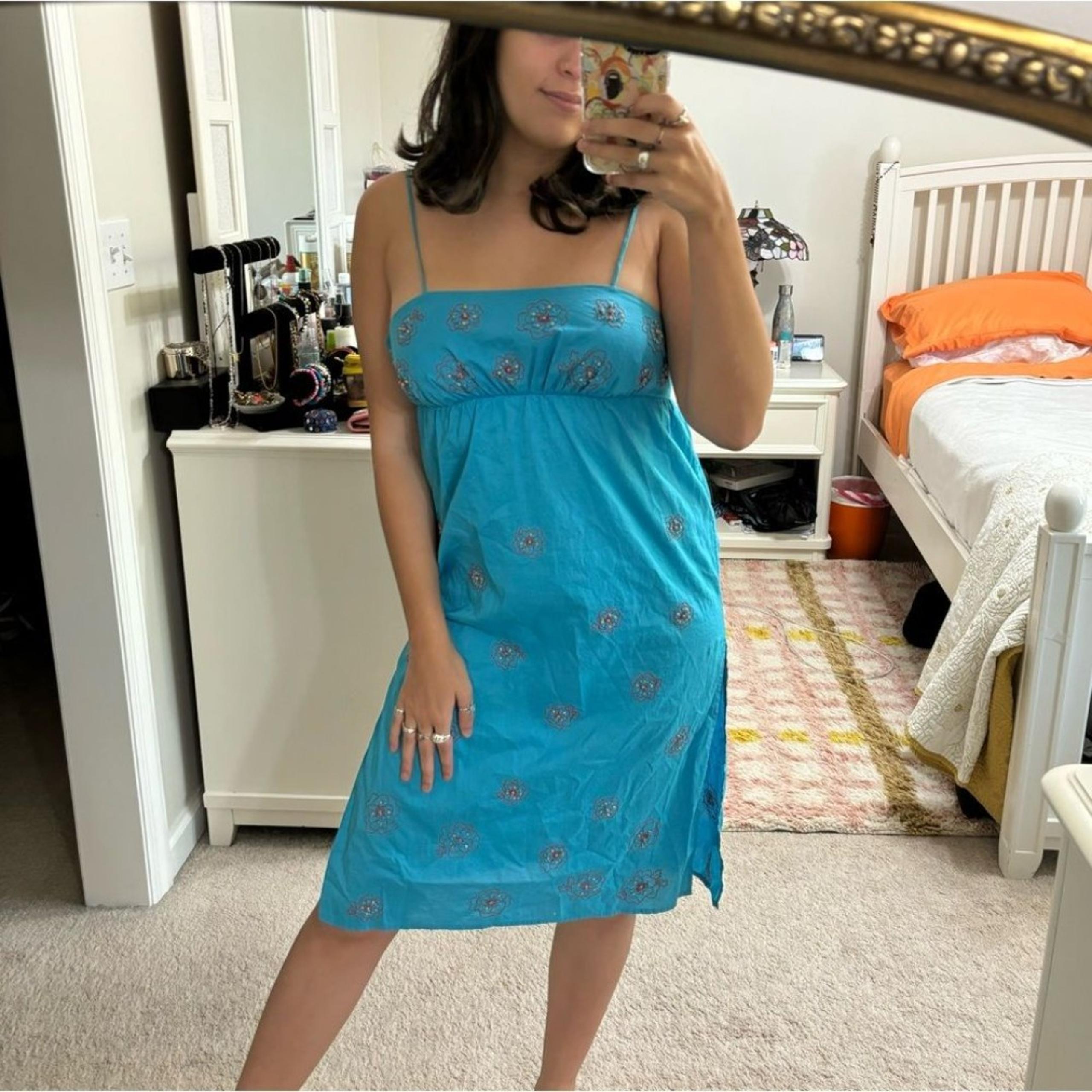 Vintage Moda International Dress XS Sleeveless Blue Beaded Floral Side Slit Tan