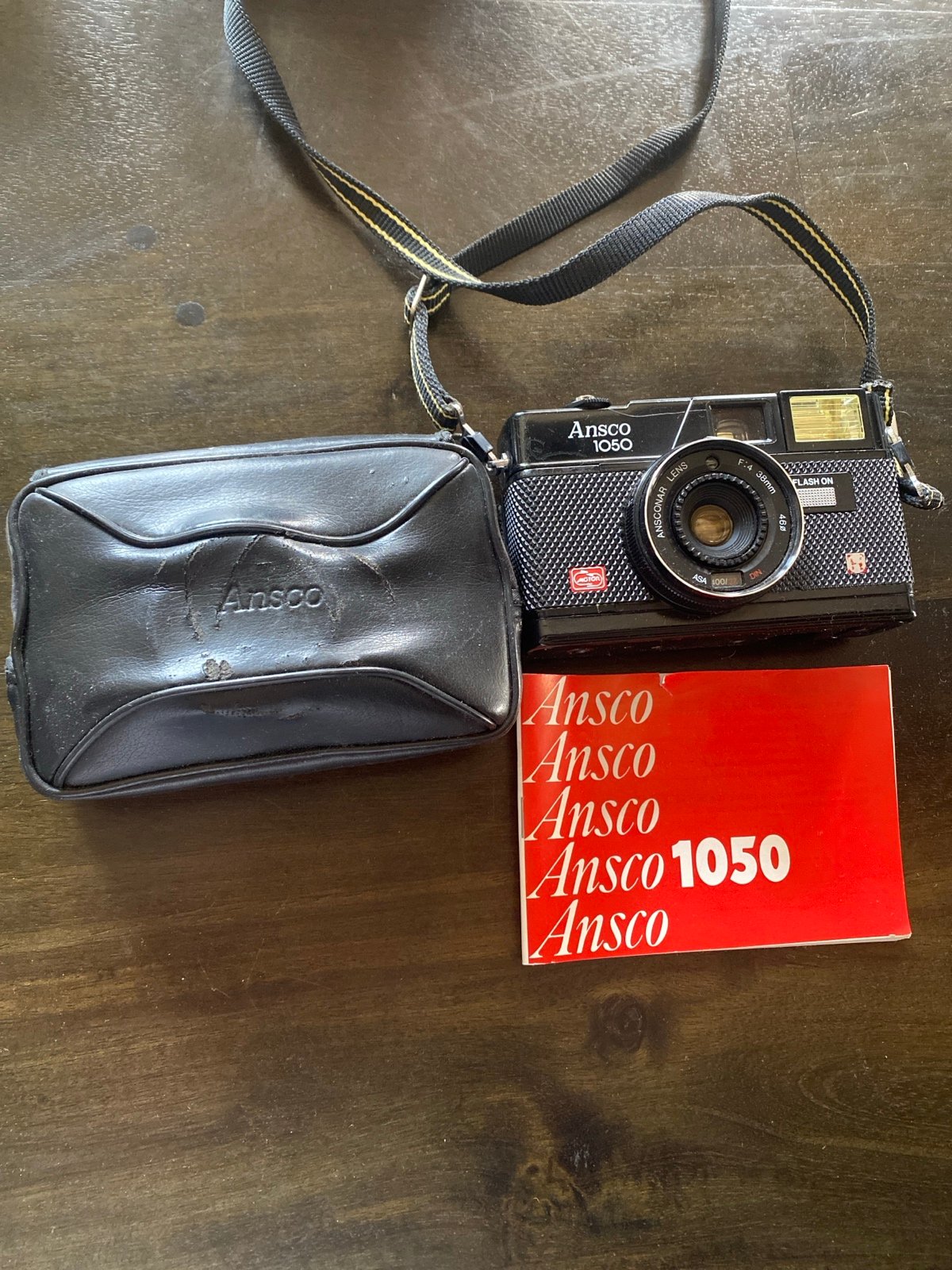Ansco 1050 camera