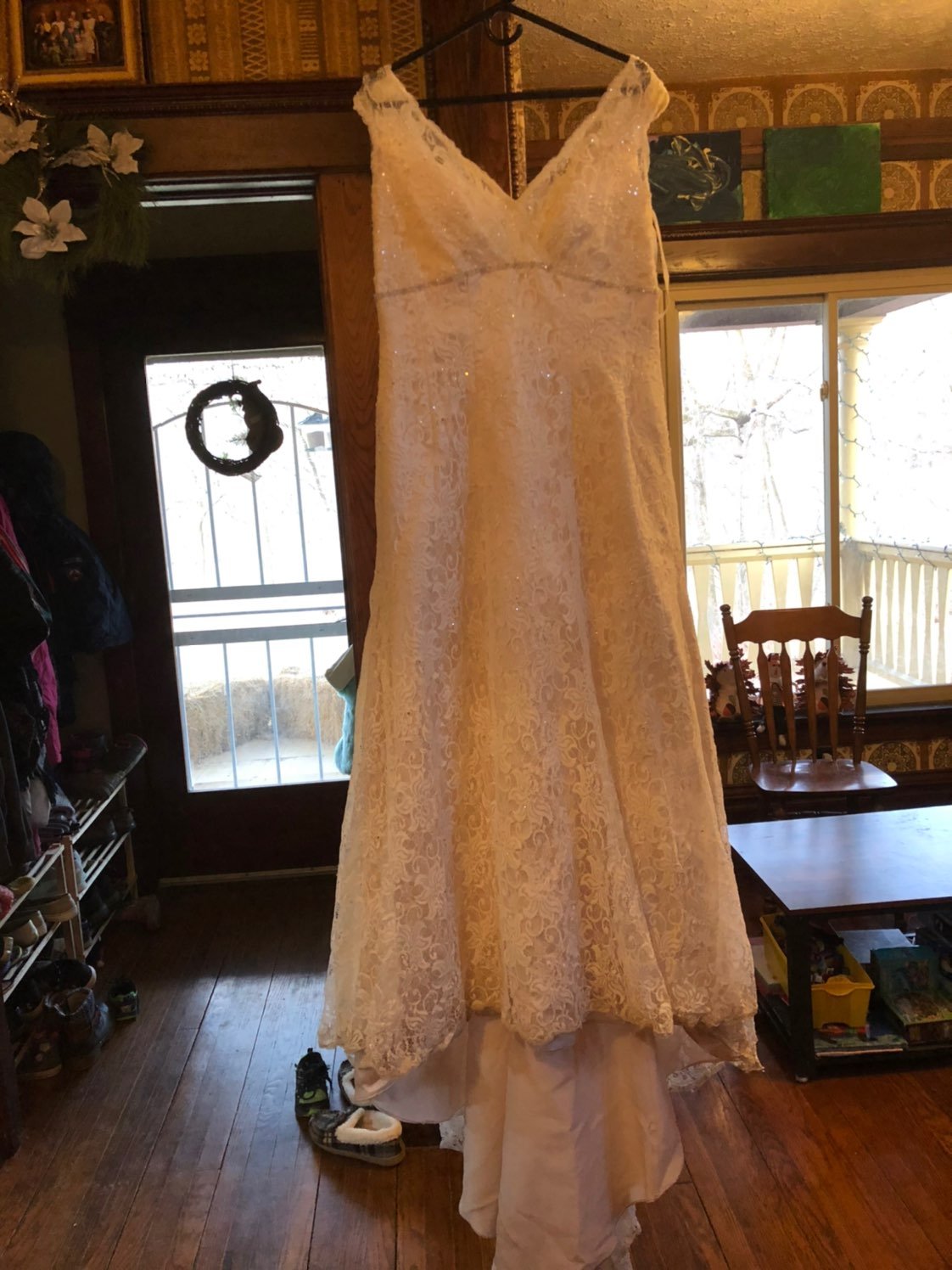 Davids Bridal Wedding Dress 9T9612