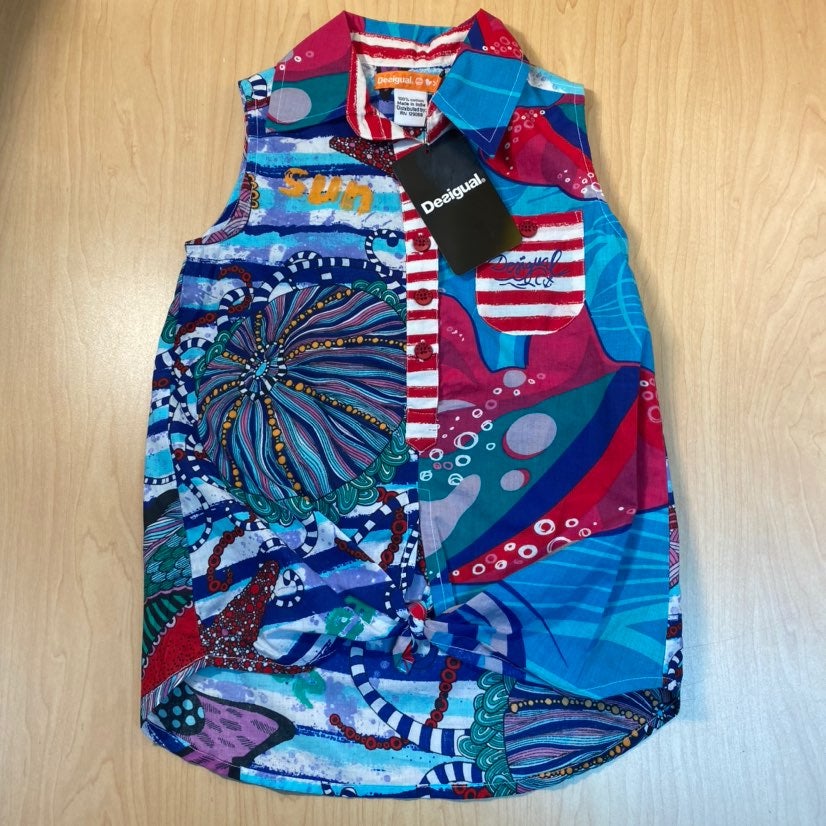 Desigual top size 9/10