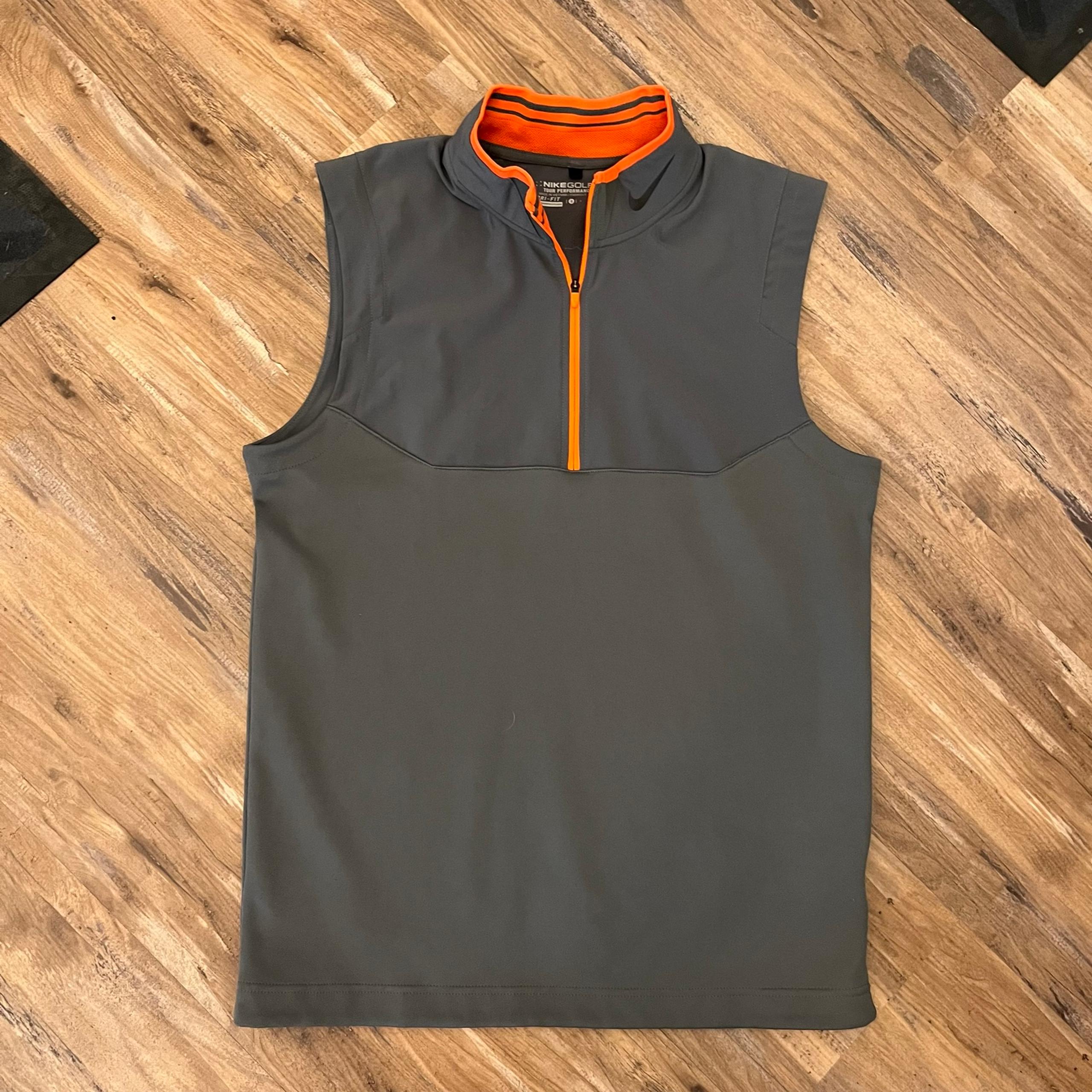 Mens Nike golf tour performance mini check logo half zip vest sz S gray orange