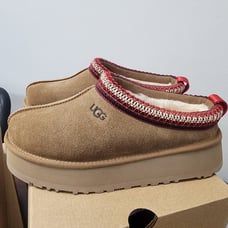 UGG Tazz Slippers Womens Size 9 Chestnut - New-