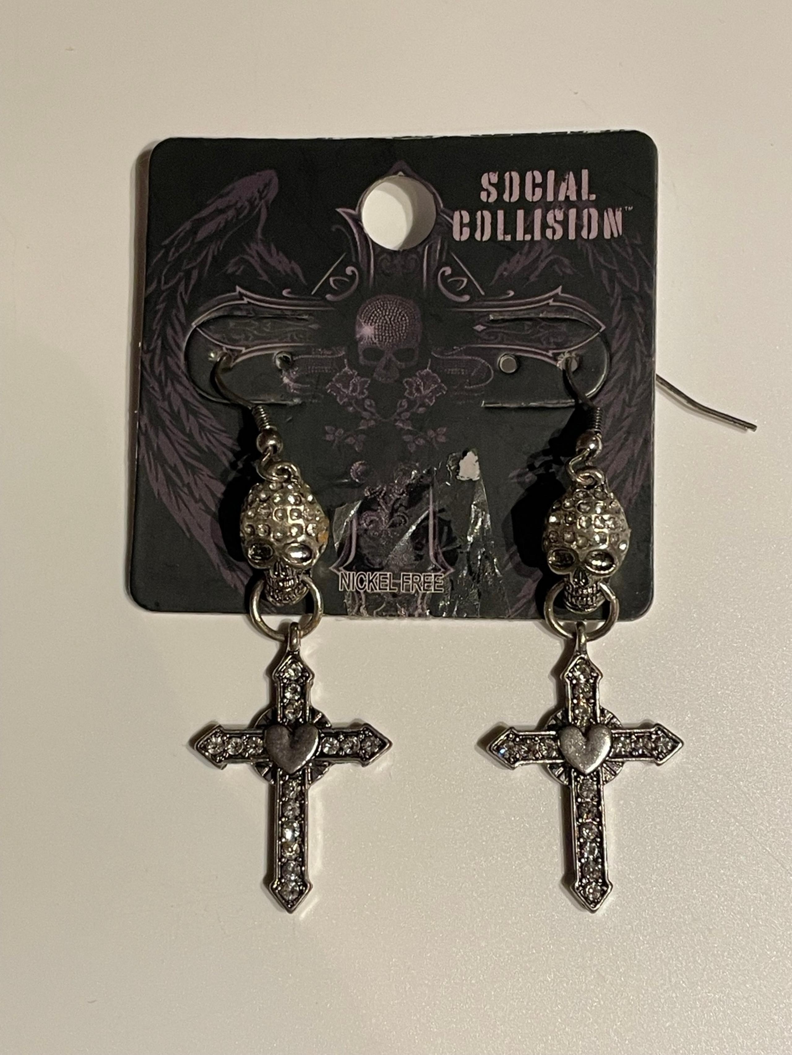 Social Collision Earrings Skull Heart Cross Drop Hot Topic NEW