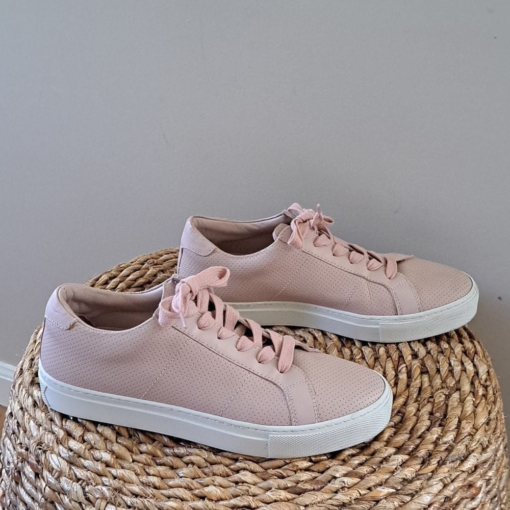 Greats Brooklyn Womens Italian Blush Leather Perforated Casual Sneakers Size 9