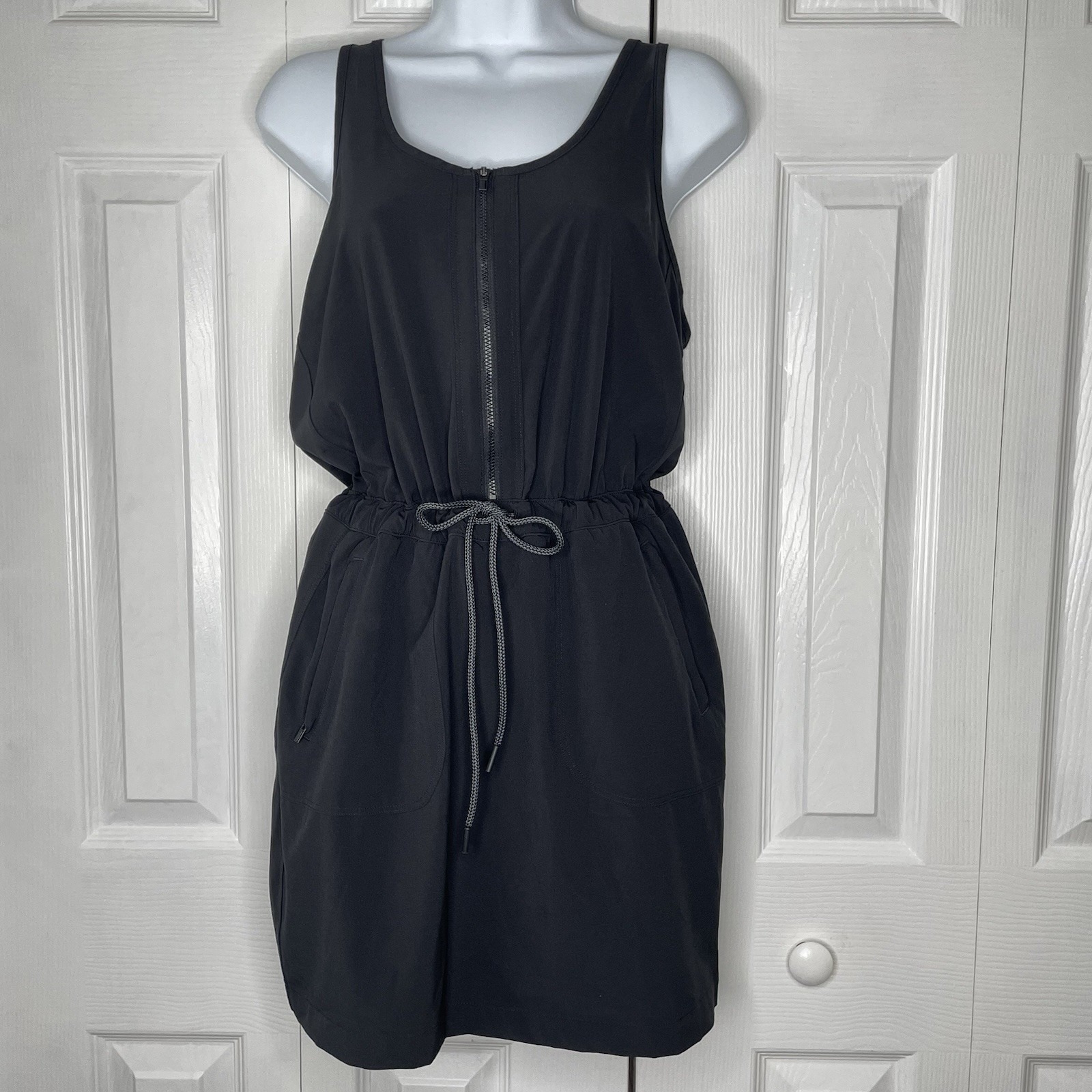 ATHLETA Expedition Dress 2 (S) Black | Hiking Dress w/ Skort, Quick Dry NWOT NEW
