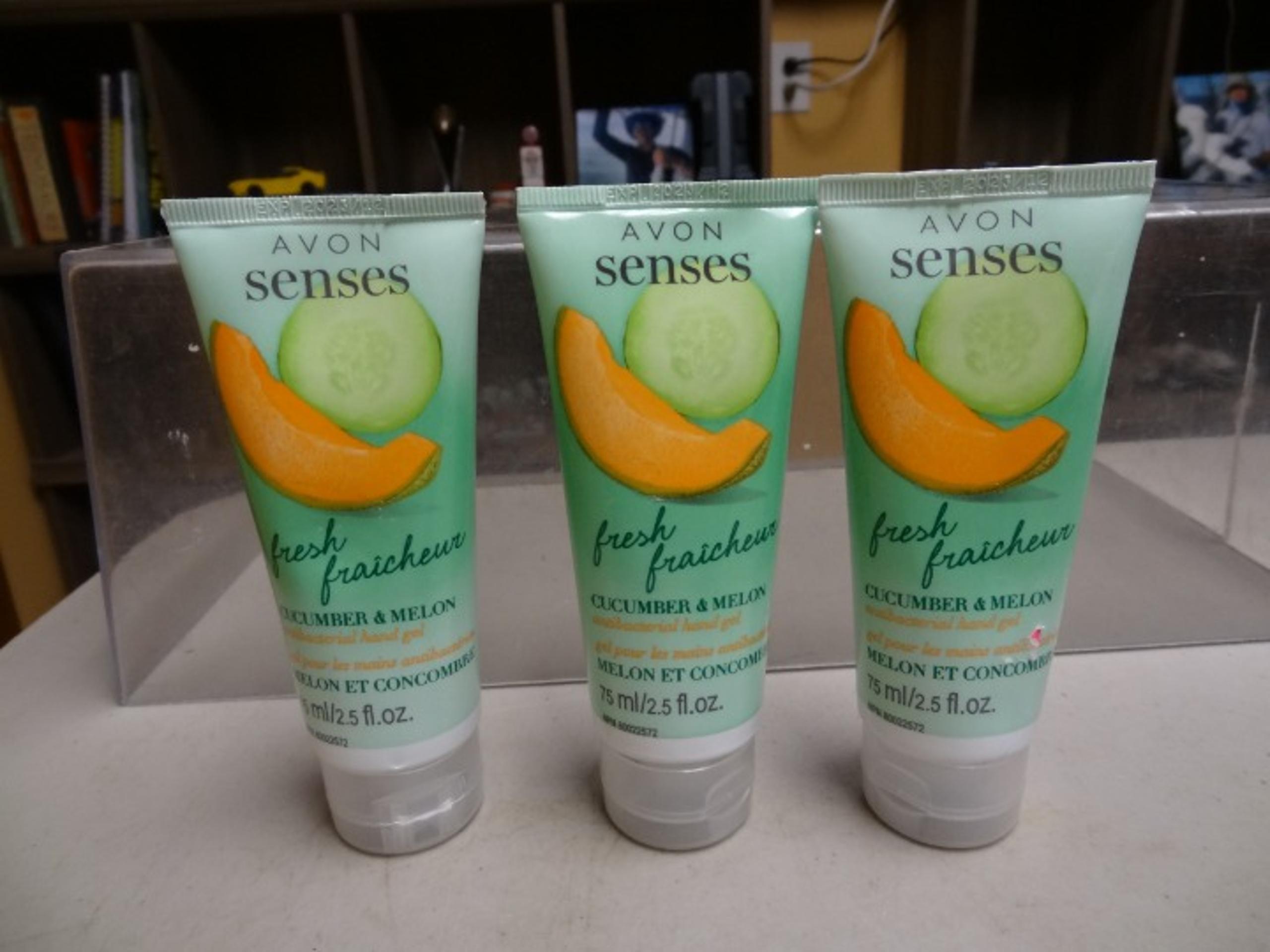 (3) AVON SENSES FRESH CUCUMBER & MELON ANTIBACTERIAL HAND GEL 2.5 oz NEW