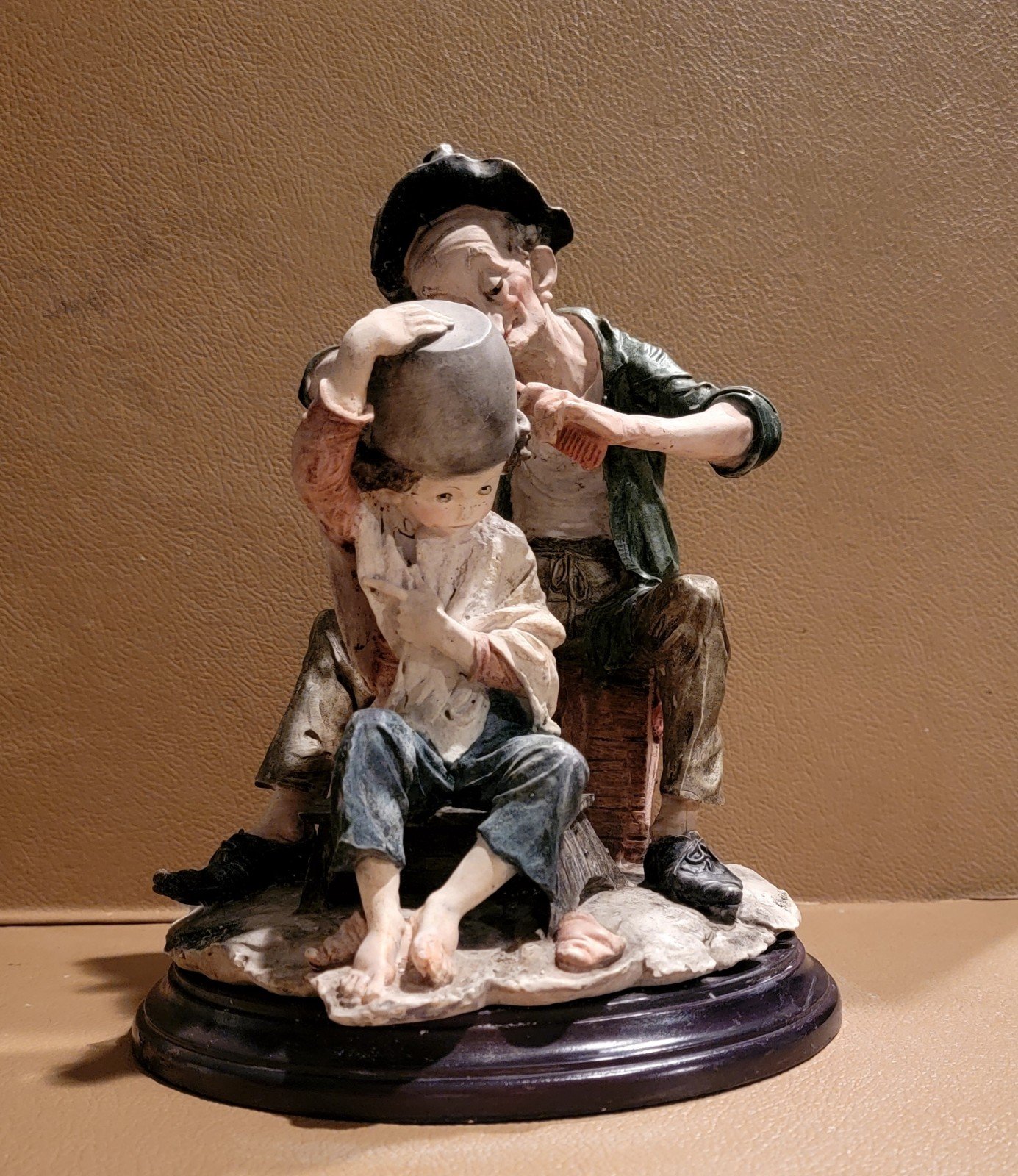 VINTAGE ITALIAN MADE 9x12 ARMANI GIUSEPPE SIGNED FIGURINE SCULPTURE