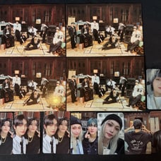 Stray kids Signed and Pcs