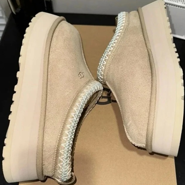 Women's UGG Tasman tazz platform slippers, size 7.5/38