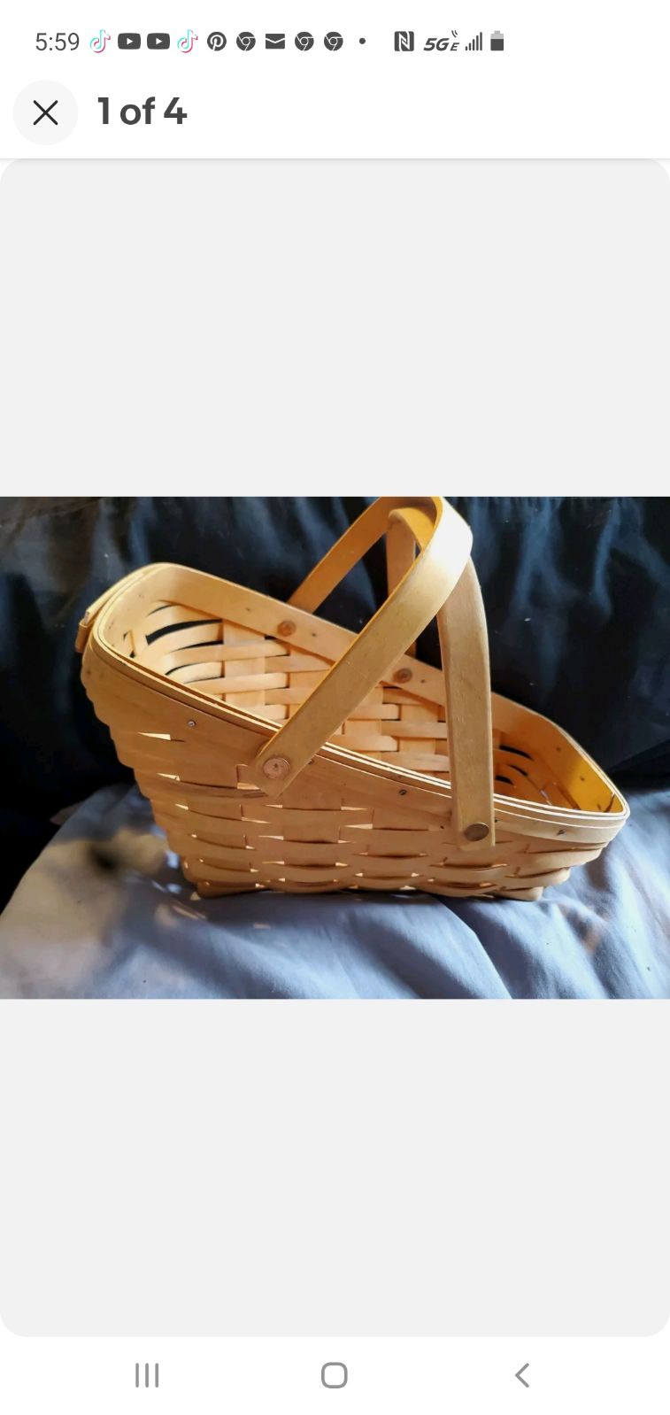 2002 Longaberger Large Vegetable Fruit Basket w/Handles Excellent Condition..l11