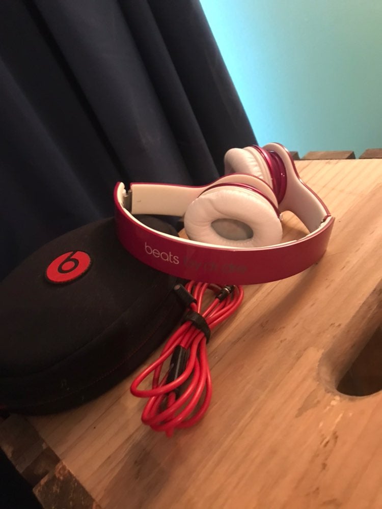 Beats Solo